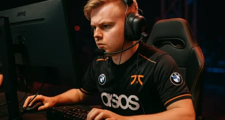 Derke — снайпер Fnatic и финалист Champions 2025
